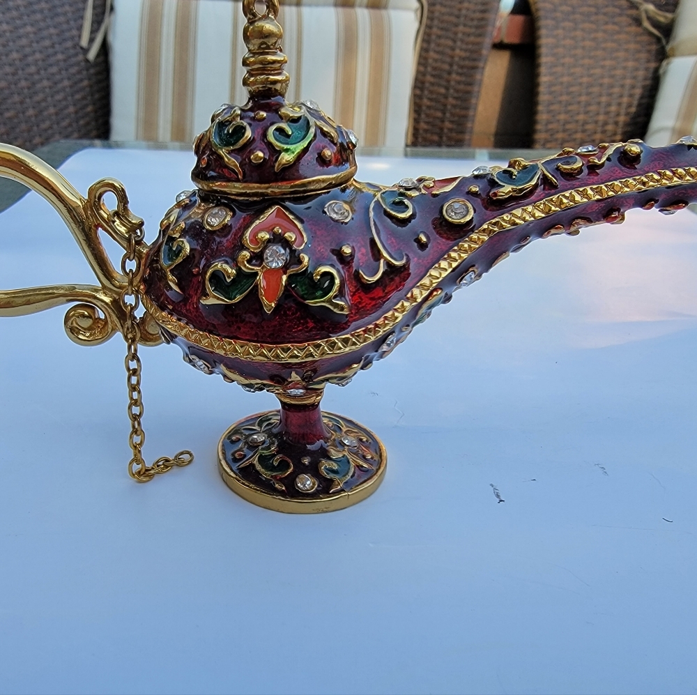 Handwork Decorated Craved Small Aladin Lamp Teapot